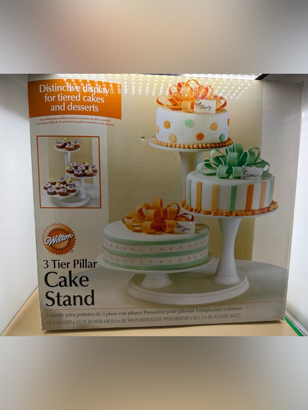 Wilton 3-tier pillar cake stand NEW